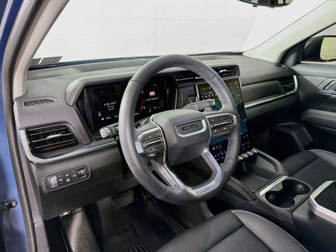 Used 2026 GMC Terrain Denali AWD/4WD image 16