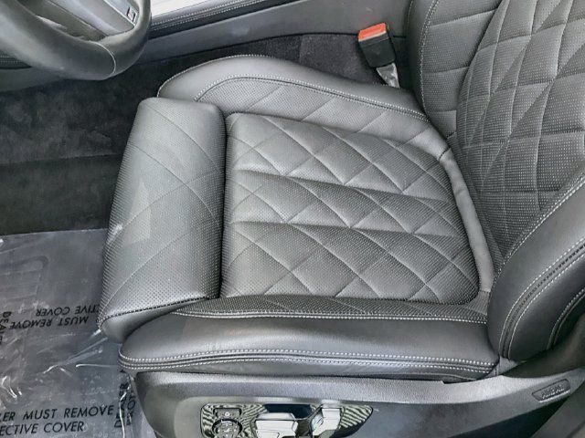 Used 2025 BMW X7 xDrive40i w/ M Sport Package AWD/4WD image 19