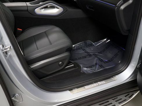 Certified 2026 Mercedes-Benz GLE 450 4MATIC image 38