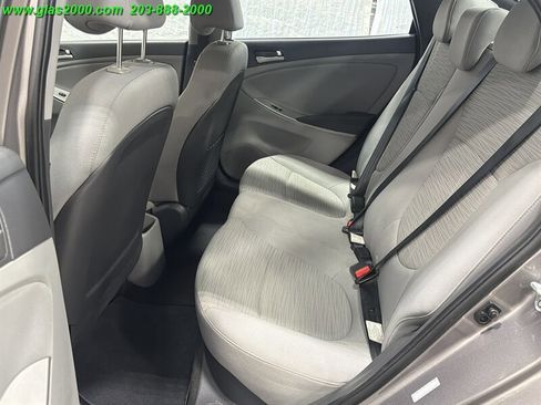 Used 2017 Hyundai Accent SE FWD image 9