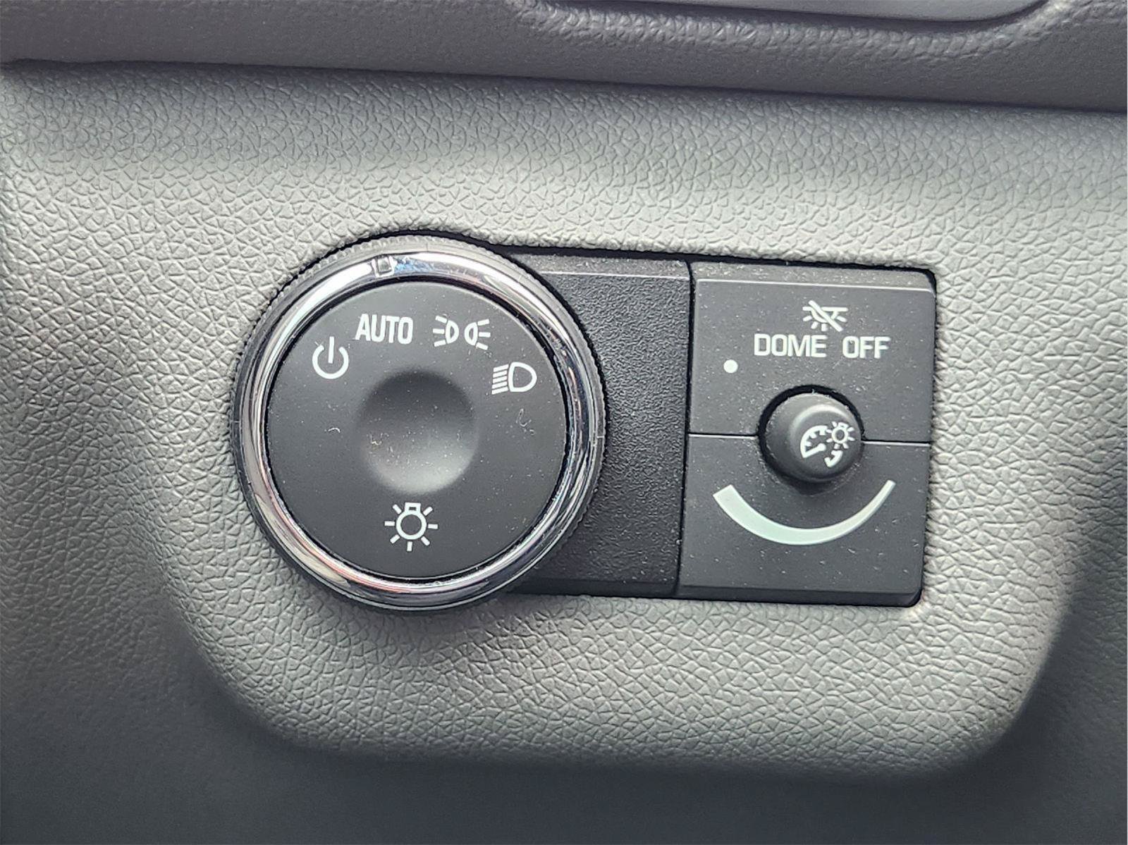 Used 2017 Chevrolet Traverse LS FWD image 21