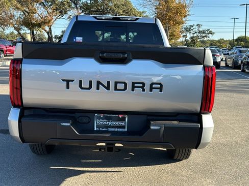 New 2026 Toyota Tundra SR image 7