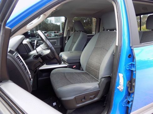 Used 2018 RAM 2500 Big Horn w/ Harvest Edition image 23