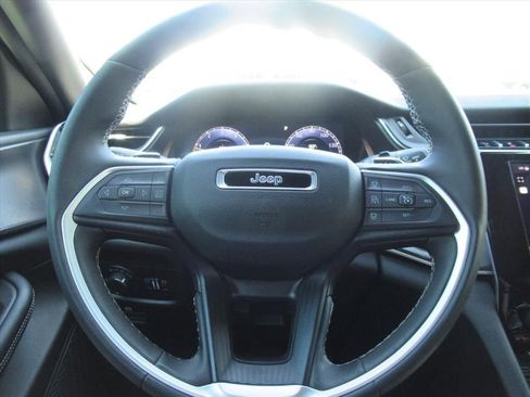 Used 2024 Jeep Grand Cherokee L Laredo w/ Luxury Tech Group I AWD/4WD image 20