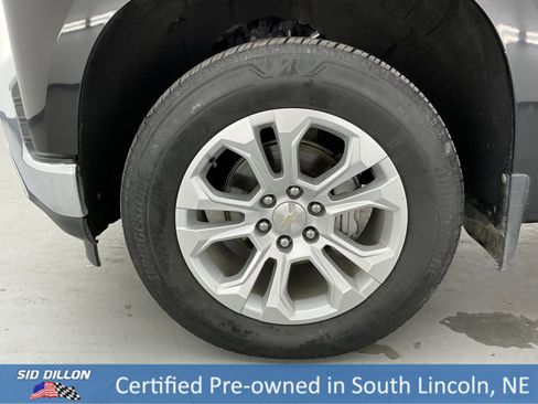 Used 2020 Chevrolet Silverado 1500 LTZ w/ LTZ Premium Package image 18