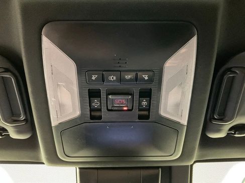 Used 2019 Toyota RAV4 XSE image 22