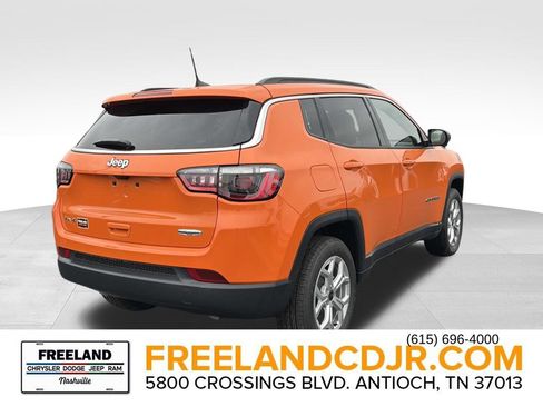 New 2026 Jeep Compass Latitude AWD/4WD image 3