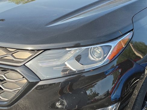 Used 2019 Chevrolet Equinox LT image 9