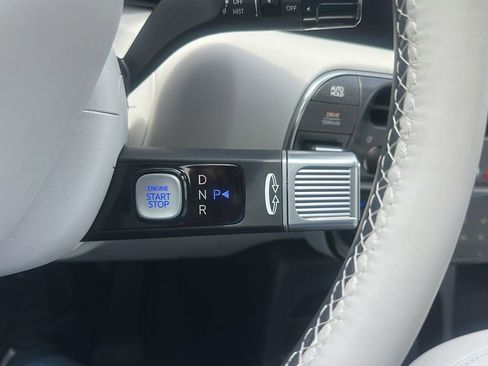 Used 2026 Hyundai Palisade Calligraphy image 19