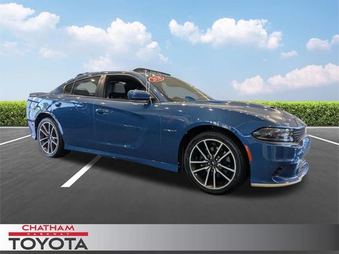Used 2020 Dodge Charger R/T w/ Plus Group RWD image 1