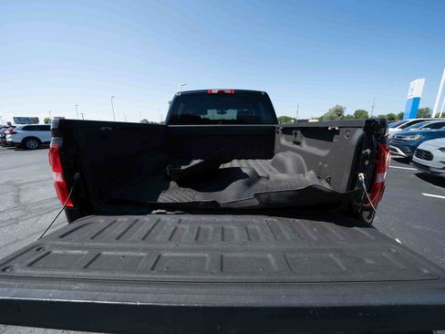 Used 2014 GMC Sierra 1500 SLT w/ SLT Crew Cab Value Package AWD/4WD image 27