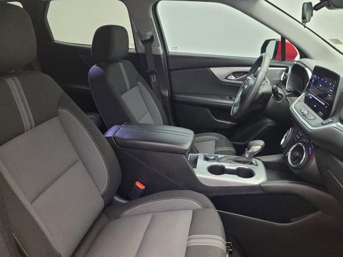 Used 2024 Chevrolet Blazer LT FWD image 21