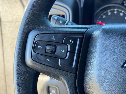 Used 2023 Chevrolet Silverado 1500 Custom image 39