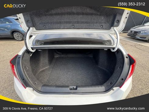Used 2020 Honda Civic EX image 22