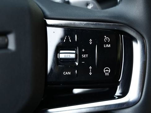 Used 2026 Land Rover Discovery Sport Landmark AWD/4WD image 42