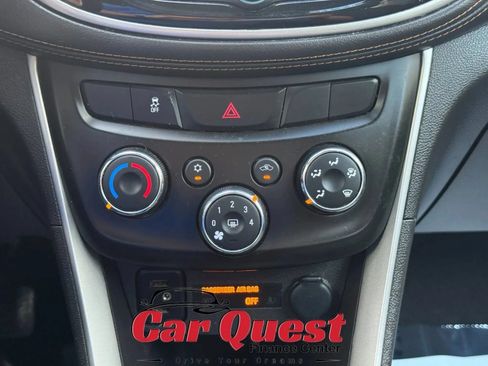 Used 2020 Chevrolet Trax LS w/ Tint and Cruise Package FWD image 27