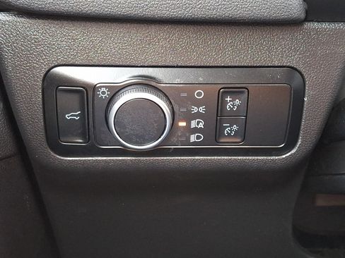 Certified 2024 Ford Escape ST-Line w/ Cold Weather Package FWD image 25
