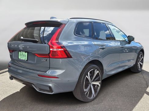 Certified 2024 Volvo XC60 B5 Ultimate w/ Protection Package Premier AWD/4WD image 5
