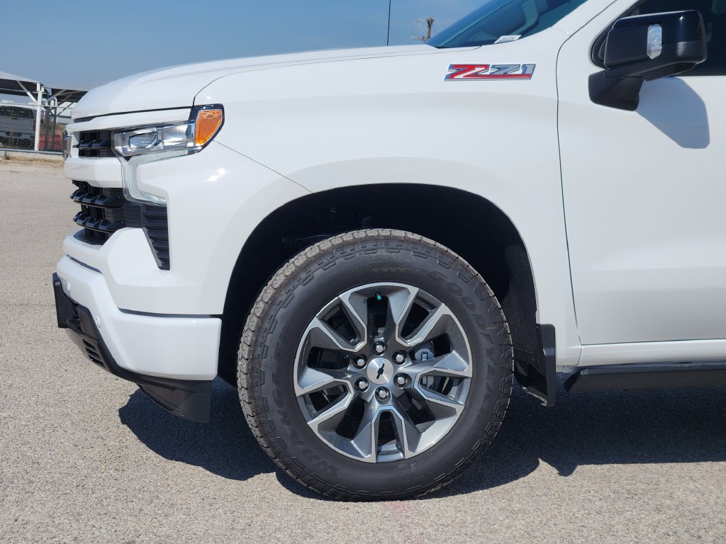 New 2026 Chevrolet Silverado 1500 RST AWD/4WD image 5