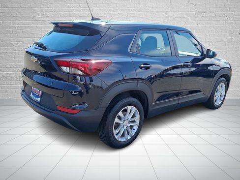 Used 2021 Chevrolet TrailBlazer LS image 4