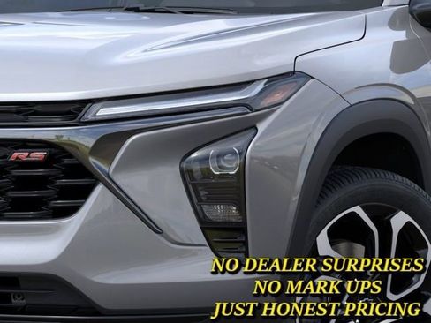 New 2026 Chevrolet Trax RS w/ Driver Confidence Package FWD image 10