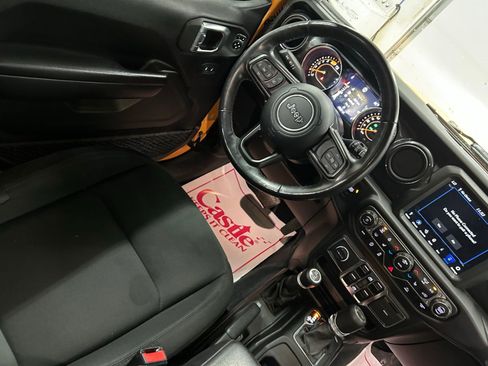 Certified 2021 Jeep Wrangler Unlimited Sport AWD/4WD image 27