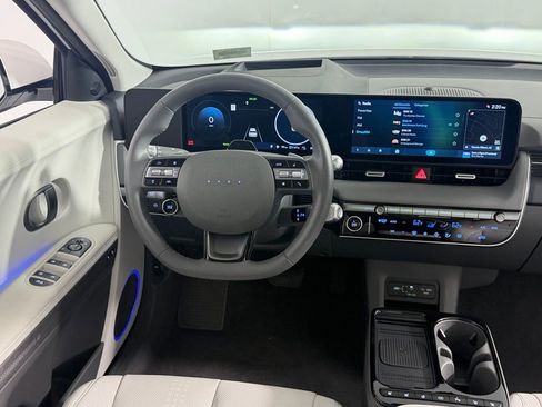 Used 2025 Hyundai Ioniq 5 Limited RWD image 16