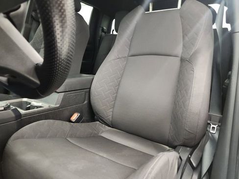 Used 2025 Toyota Tacoma SR5 image 13