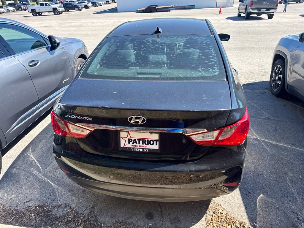 Used 2014 Hyundai Sonata GLS w/ Popular Equipment Group 2 FWD image 17