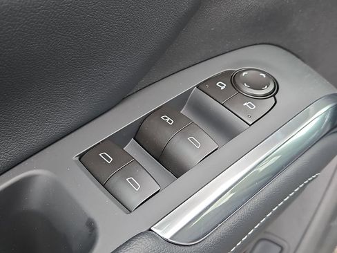 New 2026 Chevrolet Traverse LT w/ Sun and Wheel Package AWD/4WD image 19
