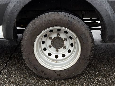 Used 2023 Ford Transit 350 XL RWD image 33