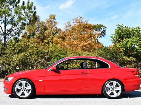 Used 2008 BMW 335i Convertible image 35