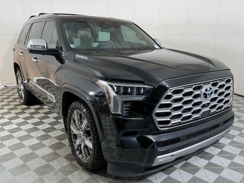 Used 2023 Toyota Sequoia SR5 image 9