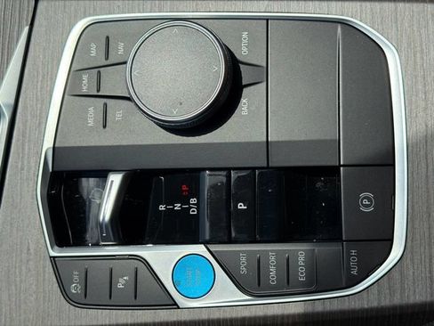Used 2025 BMW i4 eDrive40 RWD image 29