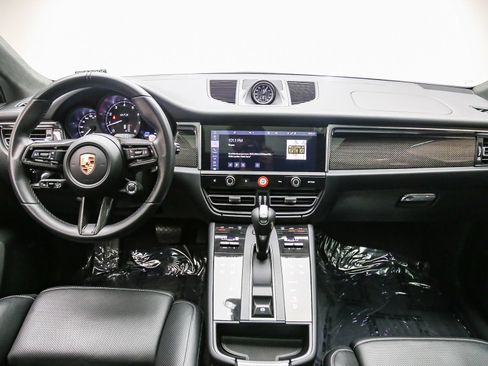 Certified 2023 Porsche Macan GTS AWD/4WD image 16