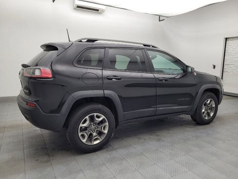Used 2019 Jeep Cherokee Trailhawk AWD/4WD image 10