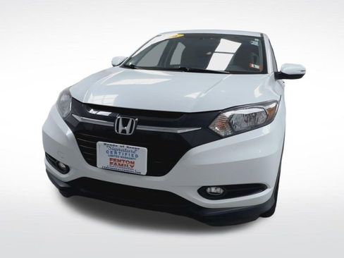 Used 2016 Honda HR-V EX image 3
