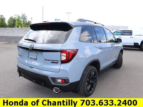 Certified 2024 Honda Passport Black Edition image 7
