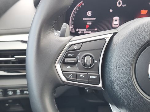 Used 2025 Acura MDX w/ Technology Package image 38