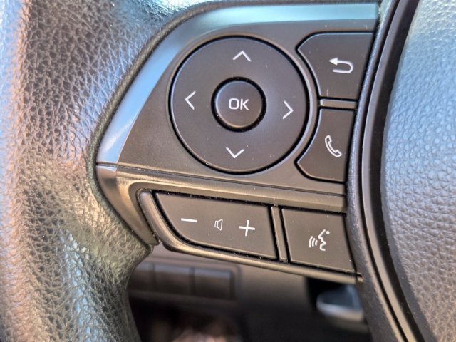 Used 2021 Toyota Corolla LE FWD image 29