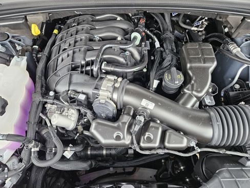 New 2025 Jeep Grand Cherokee L Limited image 28