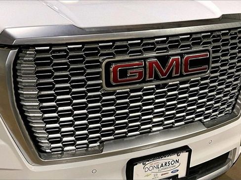 Certified 2024 GMC Yukon Denali w/ Max Trailering Package image 10