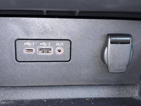 Certified 2025 Nissan Altima 2.5 S FWD image 16
