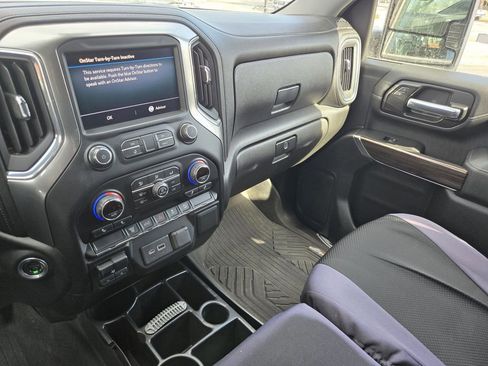Used 2021 Chevrolet Silverado 2500 LT w/ Convenience Package AWD/4WD image 14