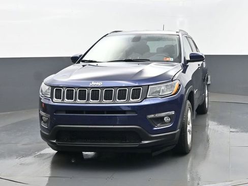 Used 2018 Jeep Compass Latitude image 24
