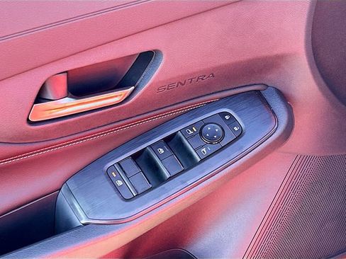 New 2026 Nissan Sentra SR FWD image 12