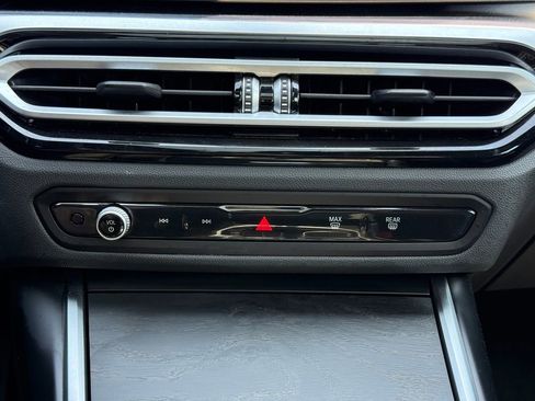 Used 2024 BMW 330i 330i image 26