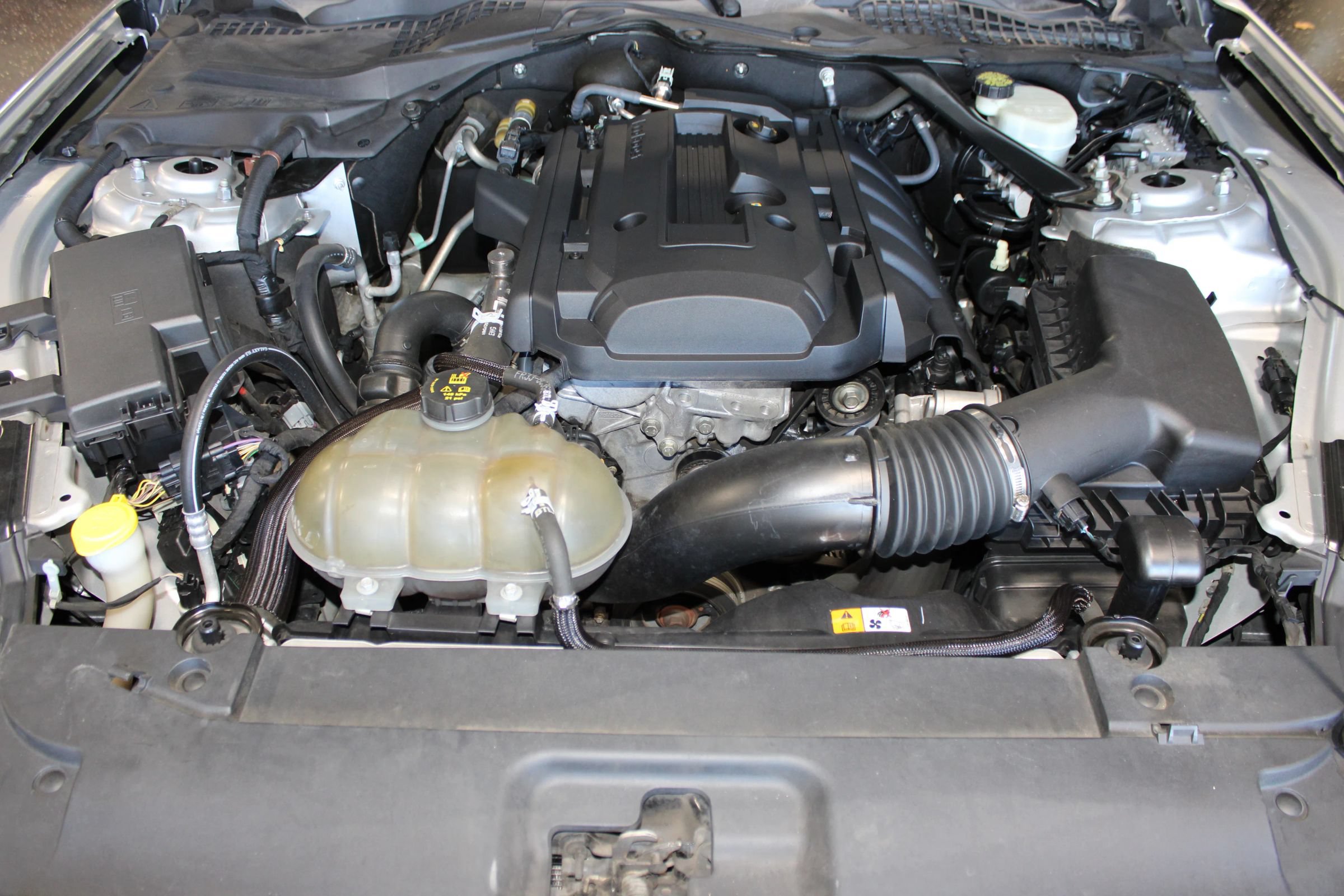 Used 2016 Ford Mustang Convertible RWD image 43
