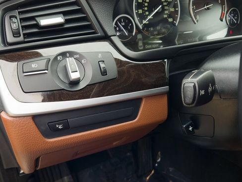 Used 2015 BMW 535i Sedan image 13