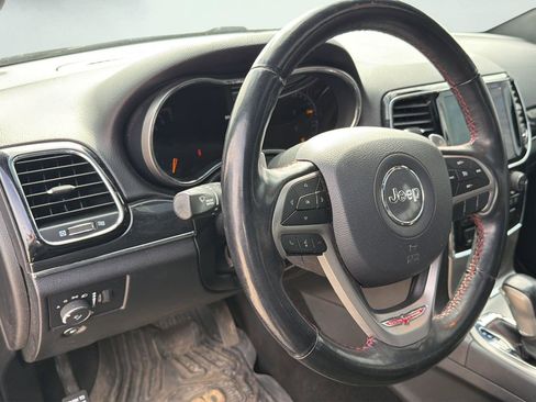 Used 2020 Jeep Grand Cherokee Trailhawk AWD/4WD image 13